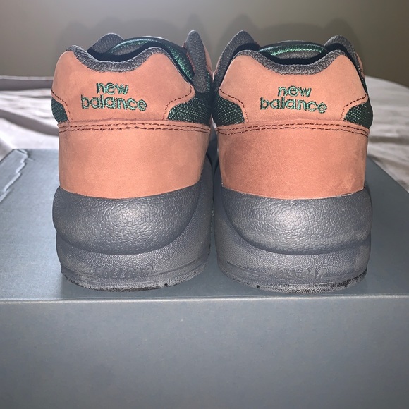 New Balance 580 🥩 & 🥦 - Picture 5 of 7